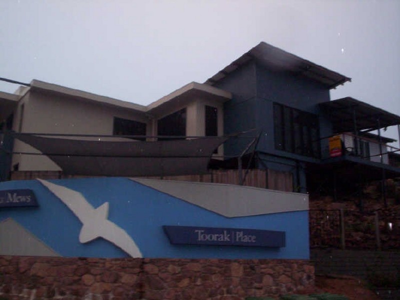 12 Toorak Place, Belgian Gardens QLD 4810