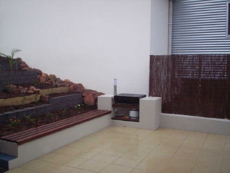 12 Toorak Place, Belgian Gardens QLD 4810