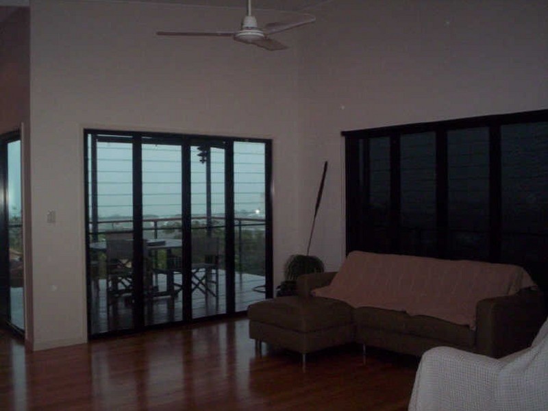 12 Toorak Place, Belgian Gardens QLD 4810