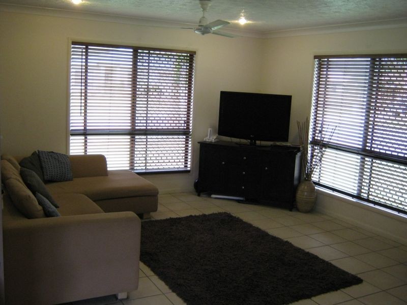 2/16 Crossman Place, Kirwan QLD 4817