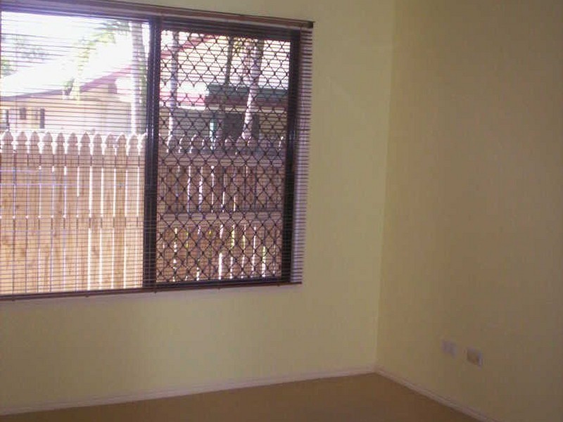 4 New England Court, Douglas QLD 4814