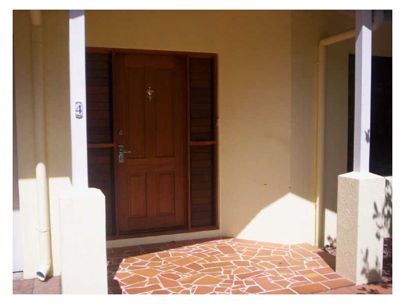 4 New England Court, Douglas QLD 4814