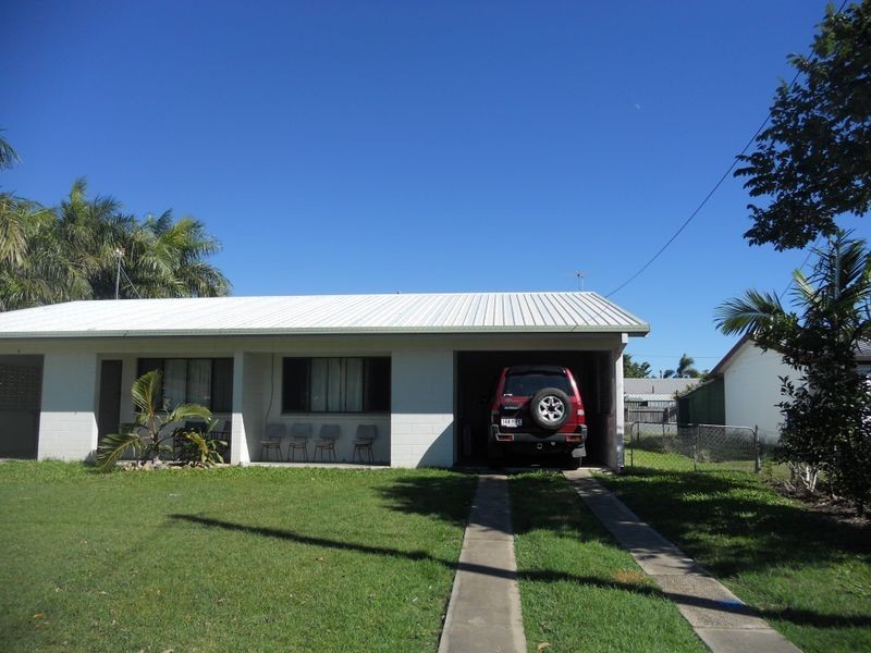 2/223 Pinnacle Drive, Rasmussen QLD 4815