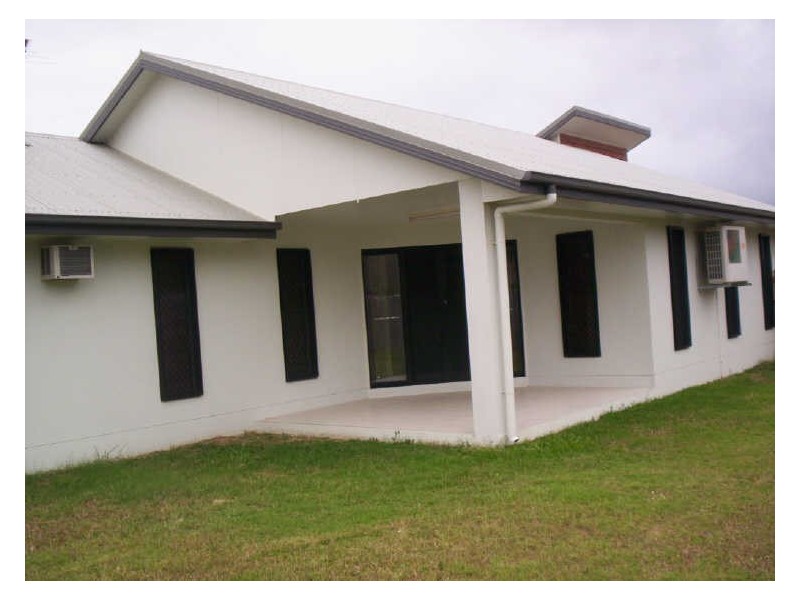 11 Waterdragon Link, Douglas QLD 4814