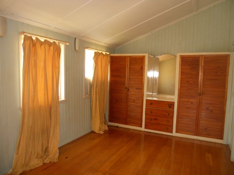 153 Eyre Street, North Ward QLD 4810