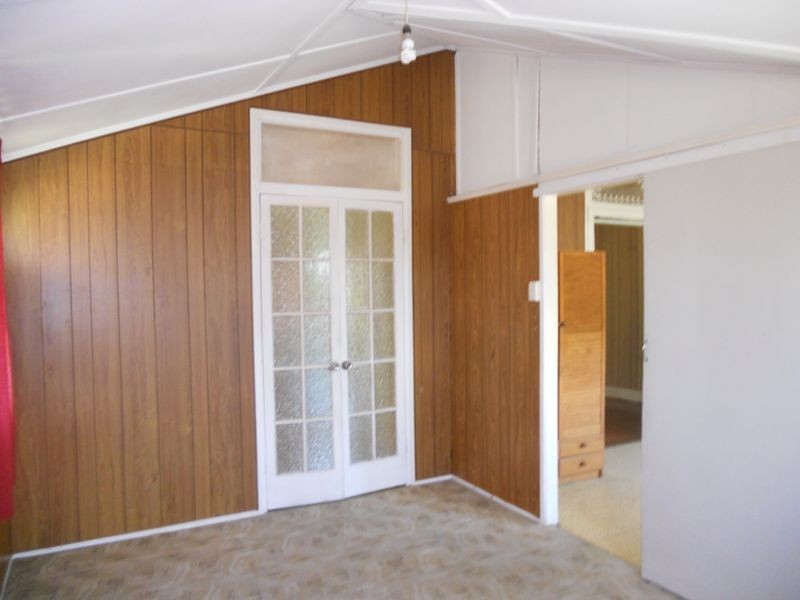 153 Eyre Street, North Ward QLD 4810