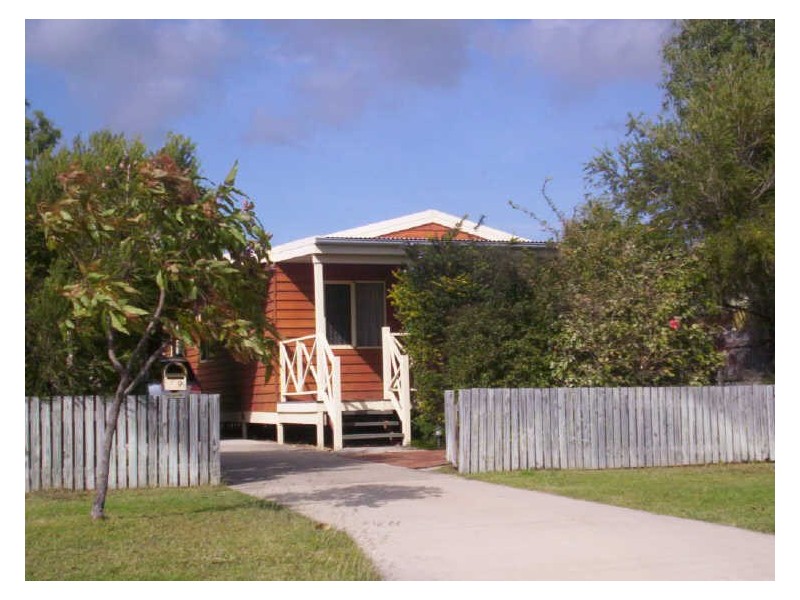 1/9 Tuffley Street, West End QLD 4810