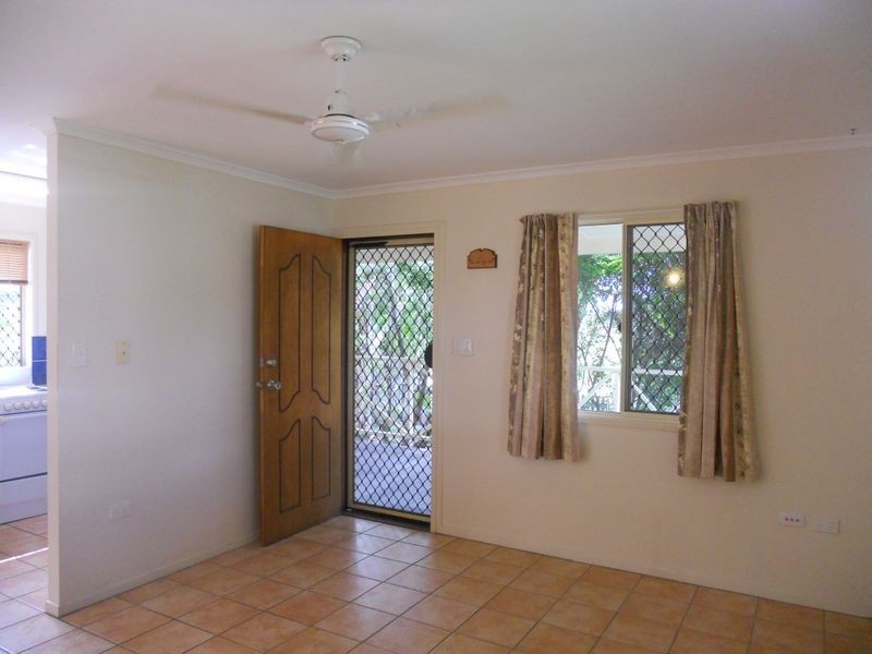 1/9 Tuffley Street, West End QLD 4810