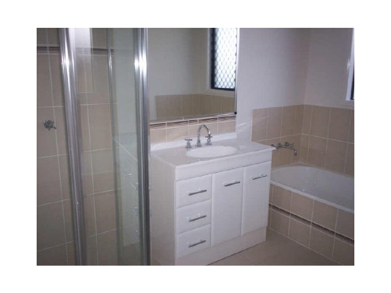 117 Shutehaven Circuit, Bushland Beach QLD 4818