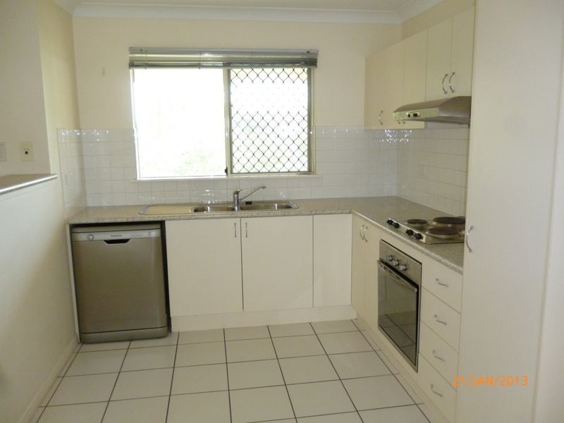 Railway Estate QLD 4810