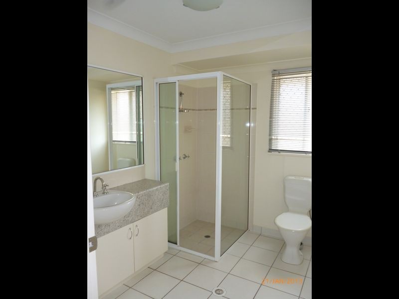 Railway Estate QLD 4810