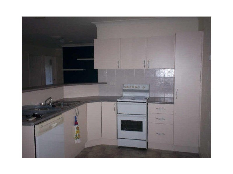 15 Biraldo Court, Burdell QLD 4818