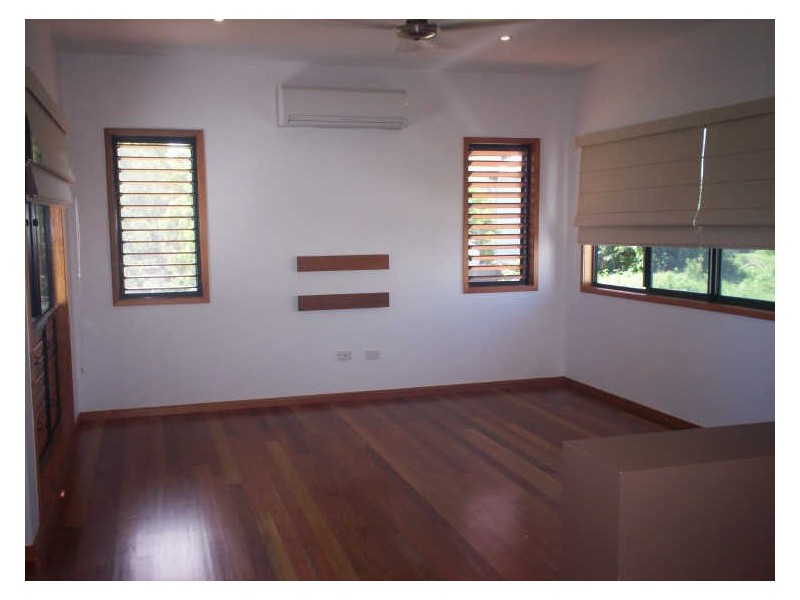 75 Woodwark Drive, Bushland Beach QLD 4818