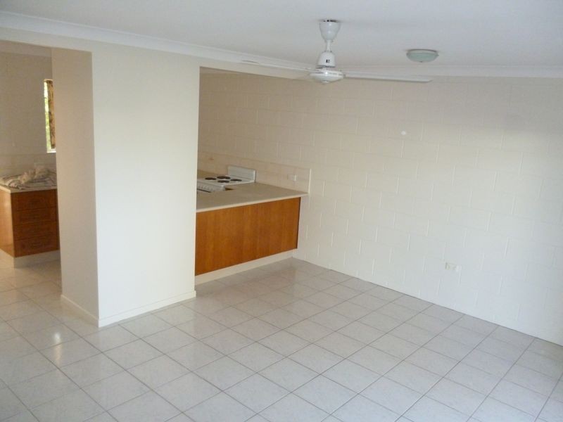 4/7 Palmerston Street, Pimlico QLD 4812