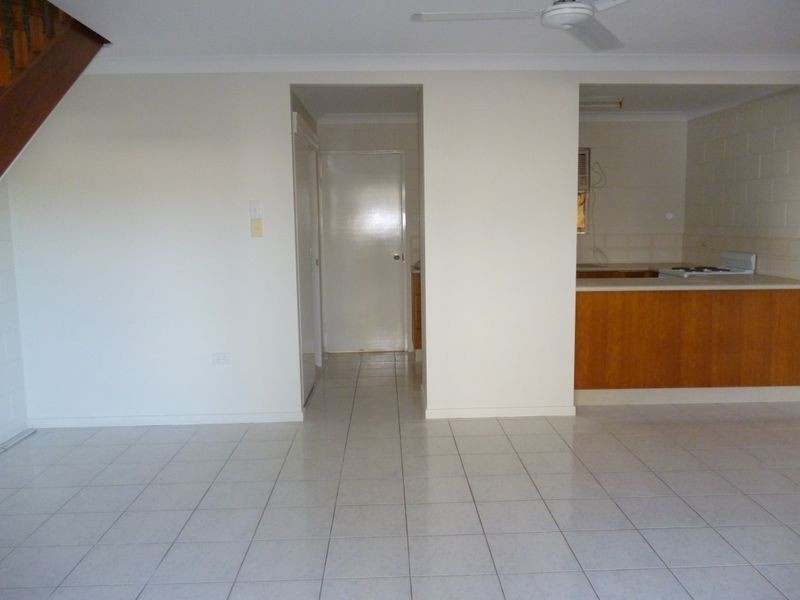 4/7 Palmerston Street, Pimlico QLD 4812