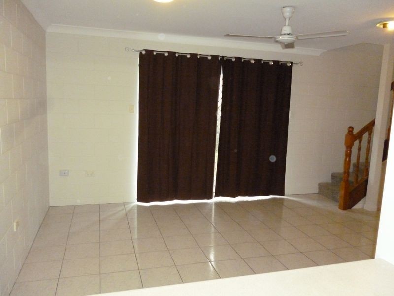 4/7 Palmerston Street, Pimlico QLD 4812