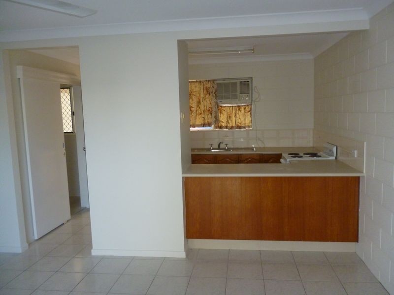 4/7 Palmerston Street, Pimlico QLD 4812