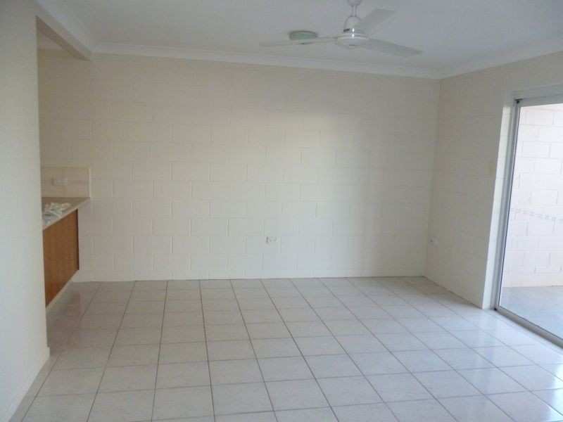 4/7 Palmerston Street, Pimlico QLD 4812