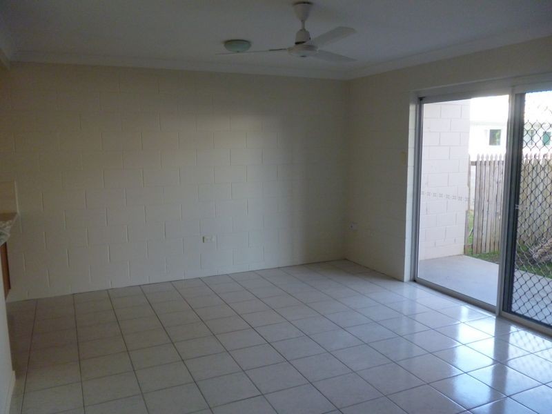 4/7 Palmerston Street, Pimlico QLD 4812