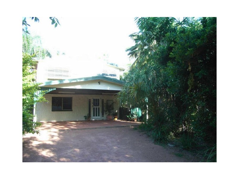 1 Beech Court, Bushland Beach QLD 4818