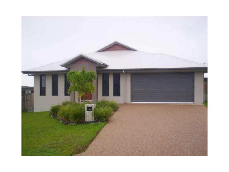 13 Keswick Street, Bushland Beach QLD 4818