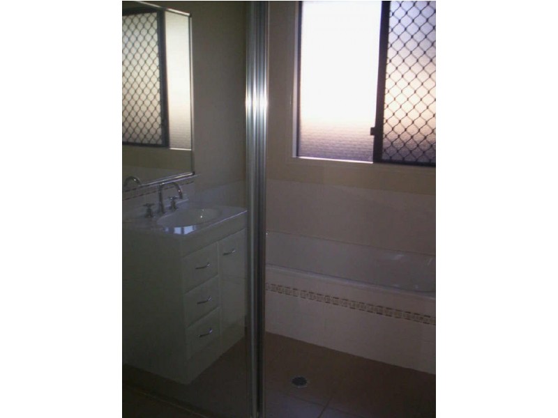 13 Keswick Street, Bushland Beach QLD 4818