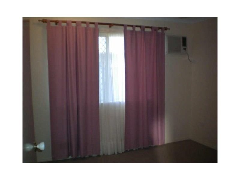 15 Brinkley Street, Mount Louisa QLD 4814