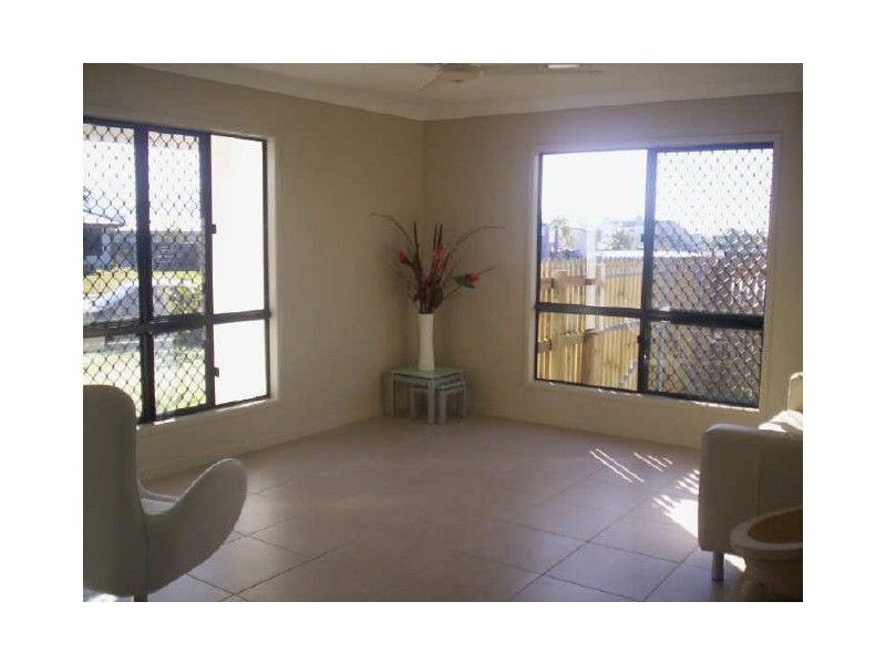 18 Chesterton Court, Kirwan QLD 4817