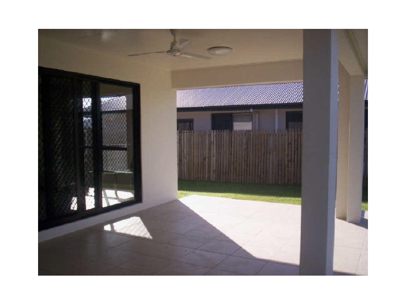 18 Chesterton Court, Kirwan QLD 4817