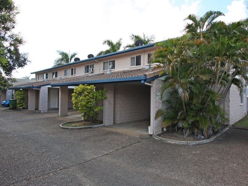 Pimlico QLD 4812