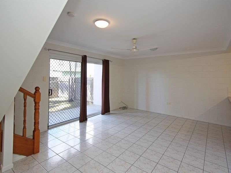 Pimlico QLD 4812