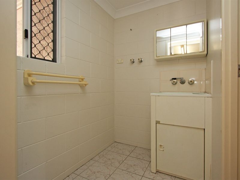 Pimlico QLD 4812