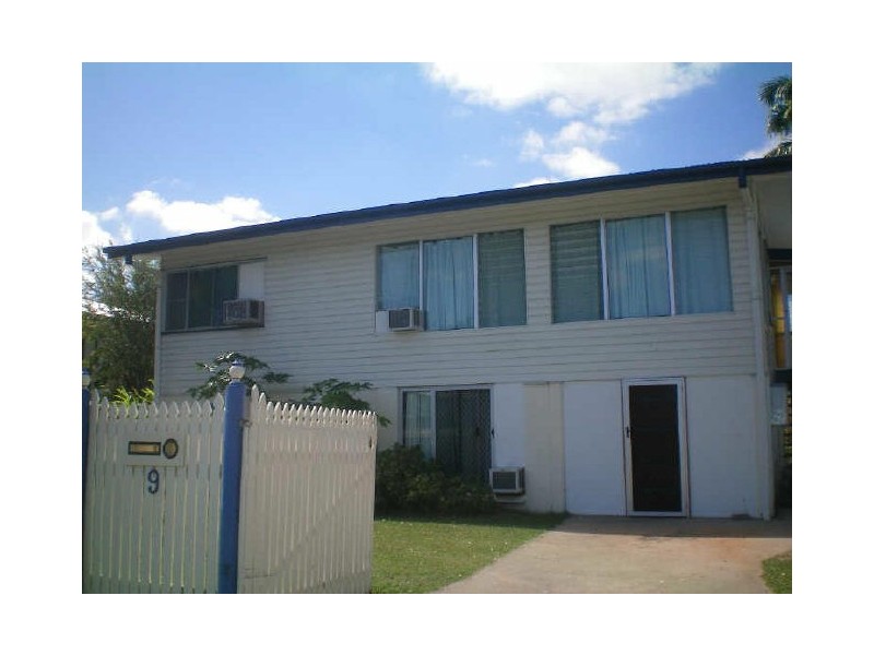 Room 3/9 Brampton Avenue, Cranbrook QLD 4814