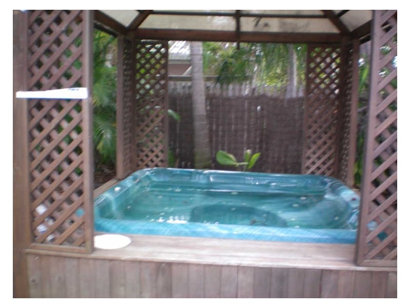 117 Hastings Street, Mount Louisa QLD 4814