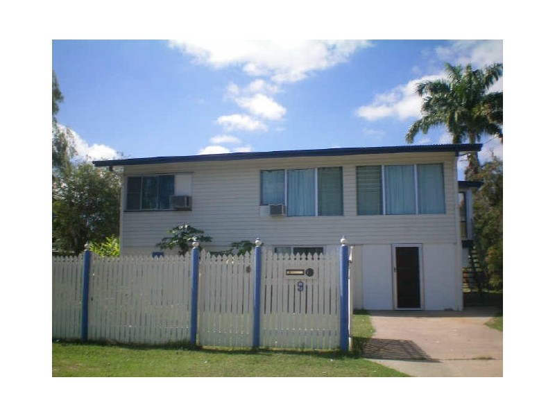 Room 2/9 Brampton Avenue, Cranbrook QLD 4814