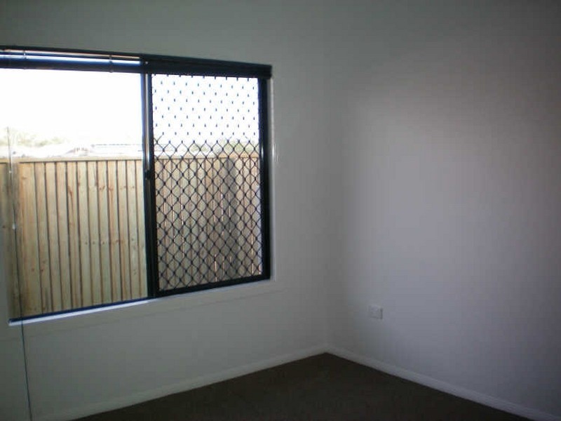 21 Hillock Crescent, Bushland Beach QLD 4818