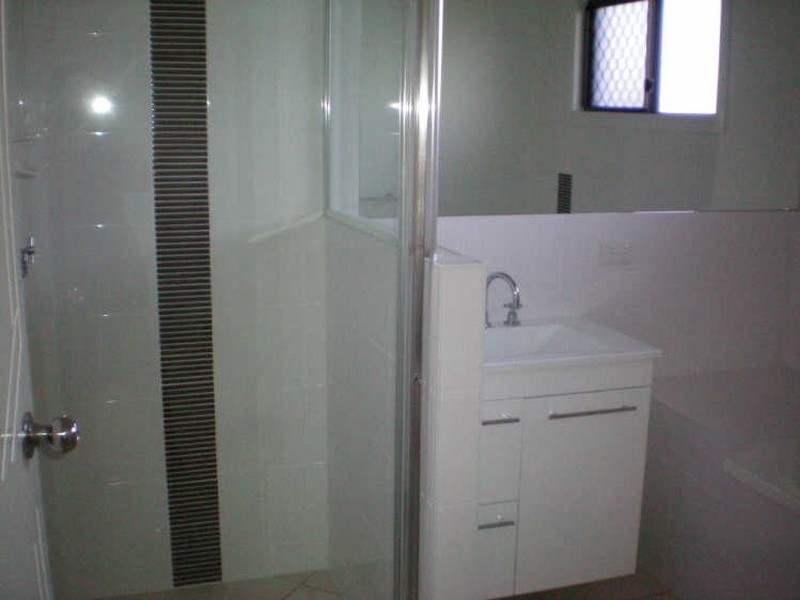 21 Hillock Crescent, Bushland Beach QLD 4818