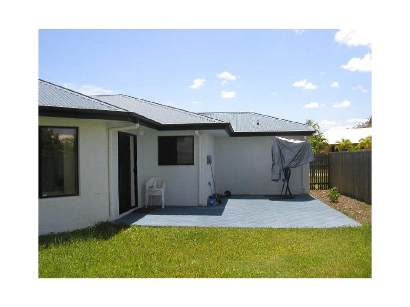 53 Estuary Parade, Douglas QLD 4814