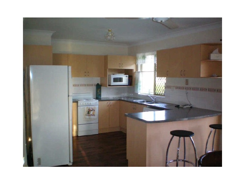 6 Helenita Court, Rupertswood QLD 4817