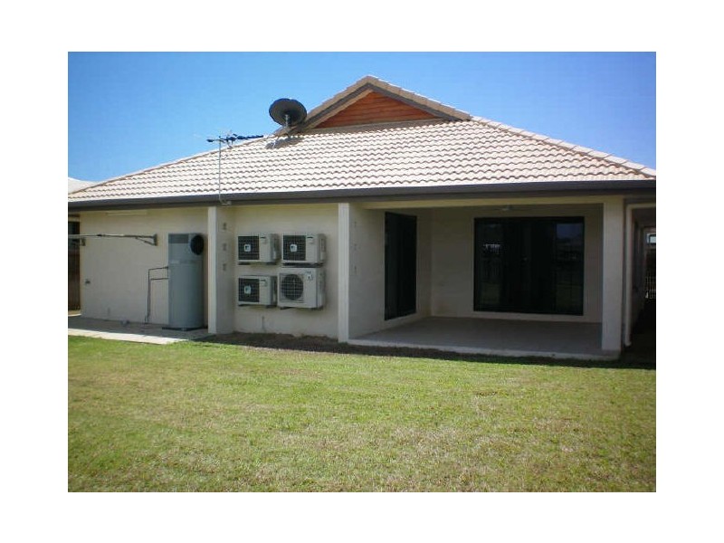 22 Eungulla Court, Bushland Beach QLD 4818