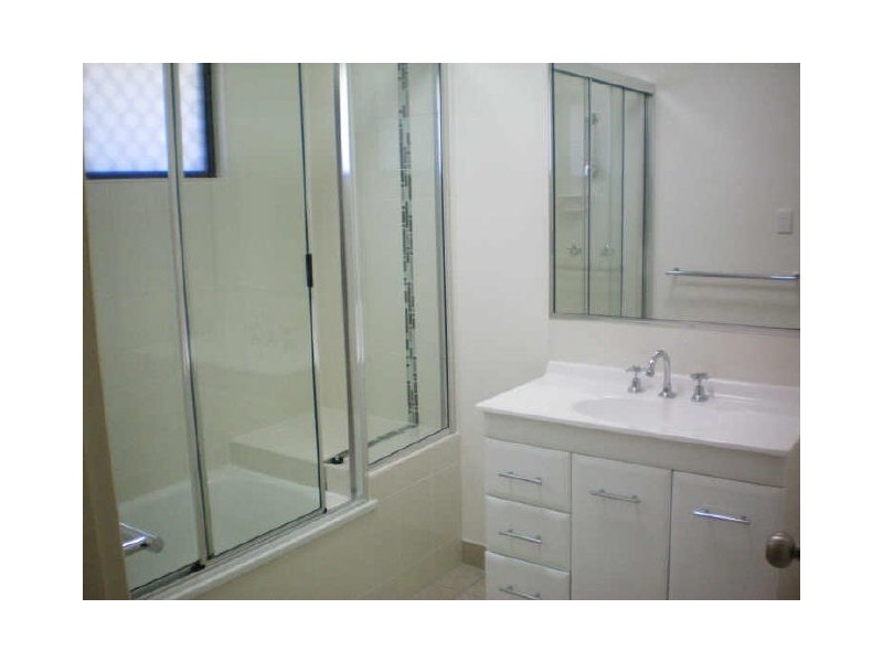 22 Eungulla Court, Bushland Beach QLD 4818