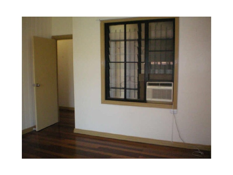 2/22 Melton Terrace ***, Townsville QLD 4810