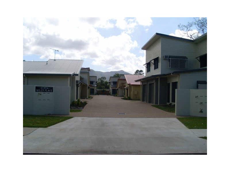 7/1339 Riverway Drive ***, Kelso QLD 4815