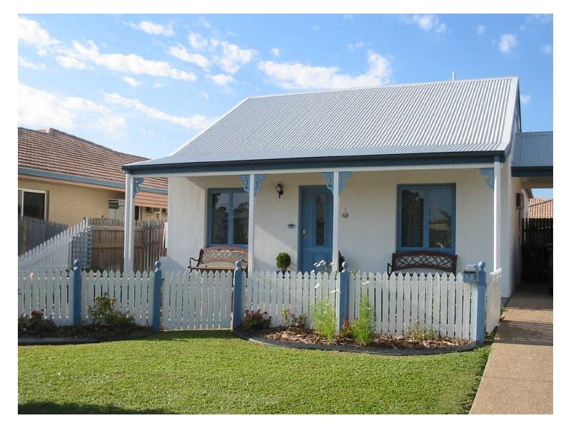 15 Jasmine Court, Kirwan QLD 4817