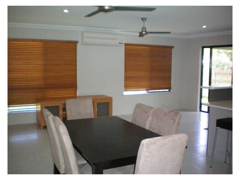 13 Daintree Drive, Bushland Beach QLD 4818