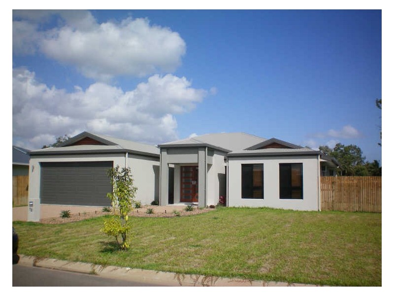 13 Daintree Drive, Bushland Beach QLD 4818