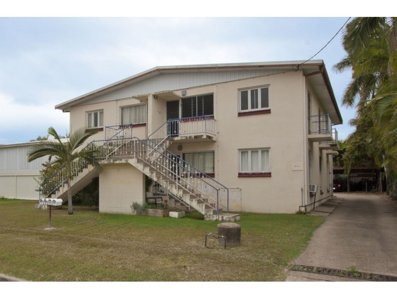 15 Carr Street, Hermit Park QLD 4812