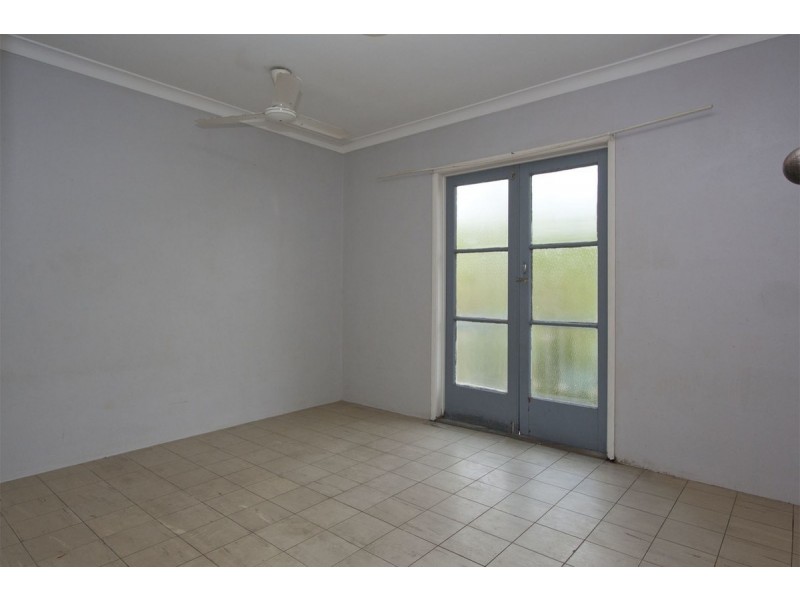 15 Carr Street, Hermit Park QLD 4812