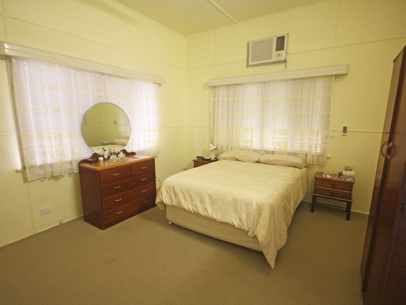 24 McAlister Street, Oonoonba QLD 4811