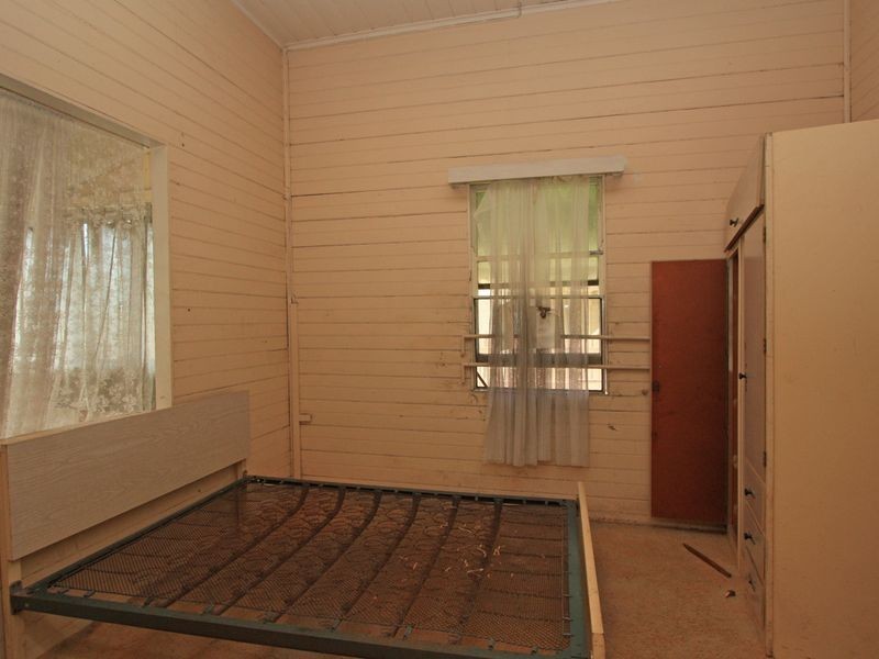 21 Perkins Street, South Townsville QLD 4810